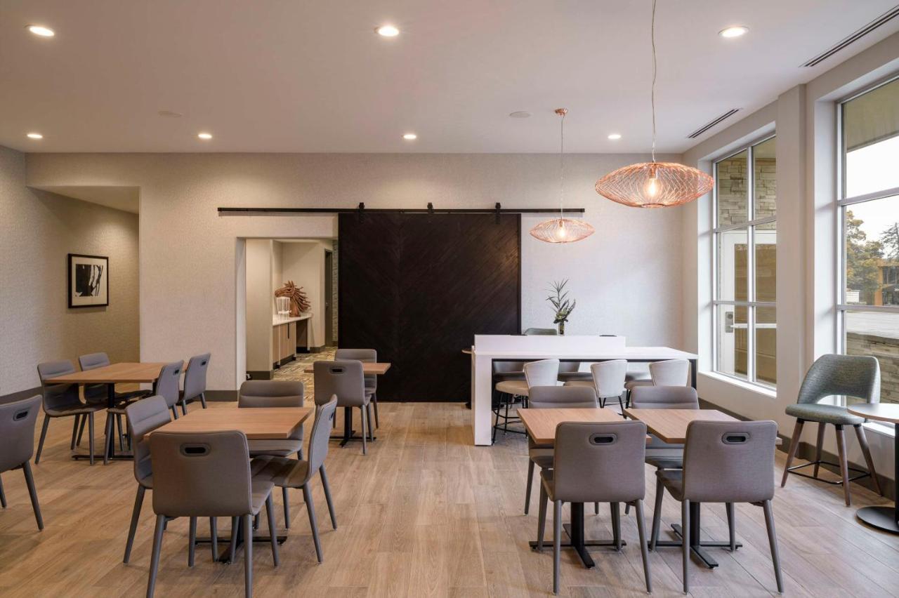 Hyatt House East Hotel